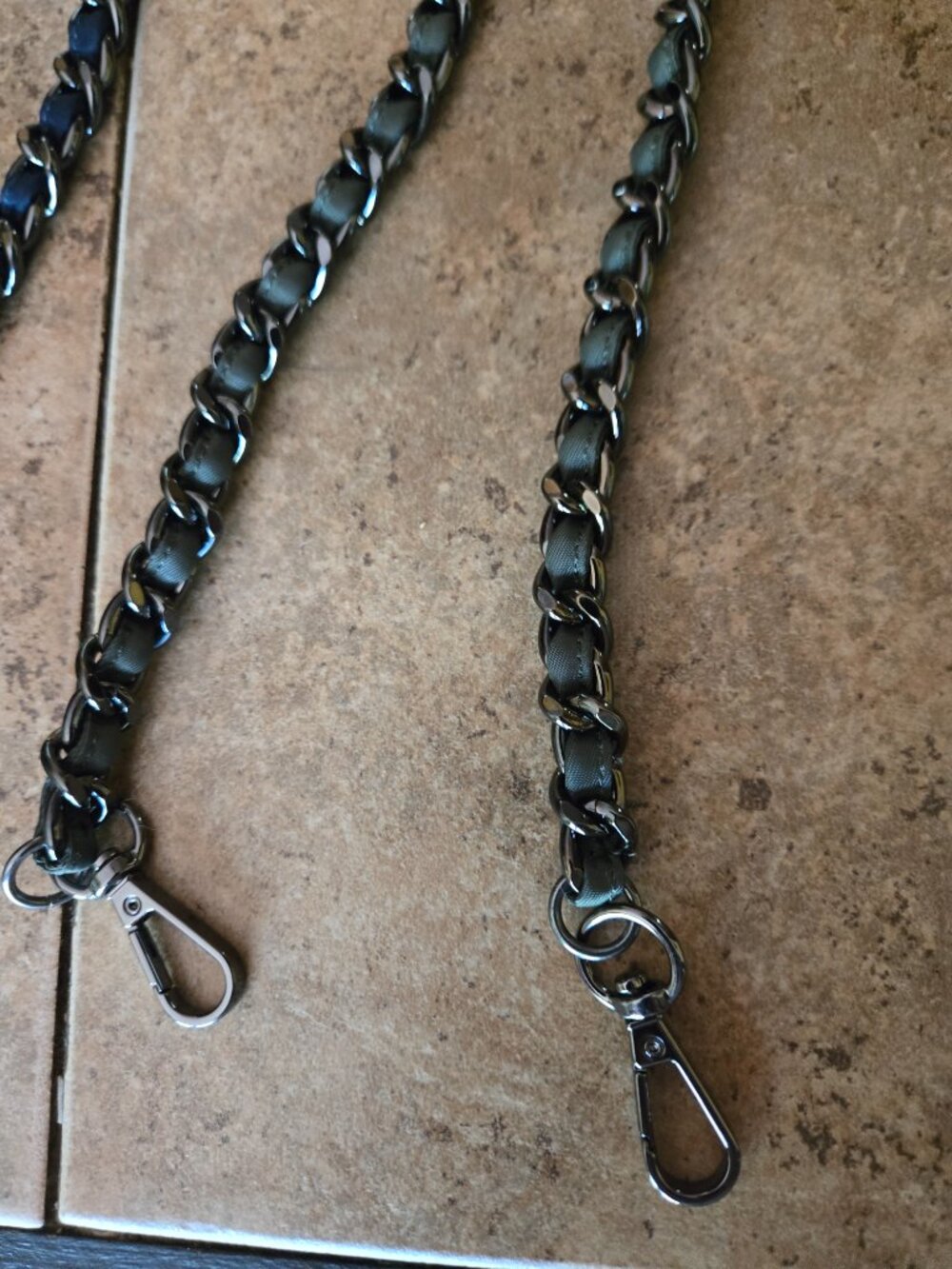 Set of 3 Metal Purse/Crossbody Classic Metal Chain Straps by Lug - Picture 4 of 4